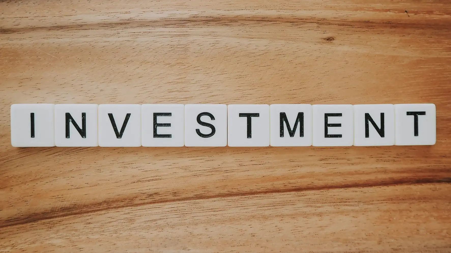 The Best Net Worth Tracker App in 2025: An Honest Comparison Best net worth tracker app 2025 — investment portfolio dashboard with asset allocation overview